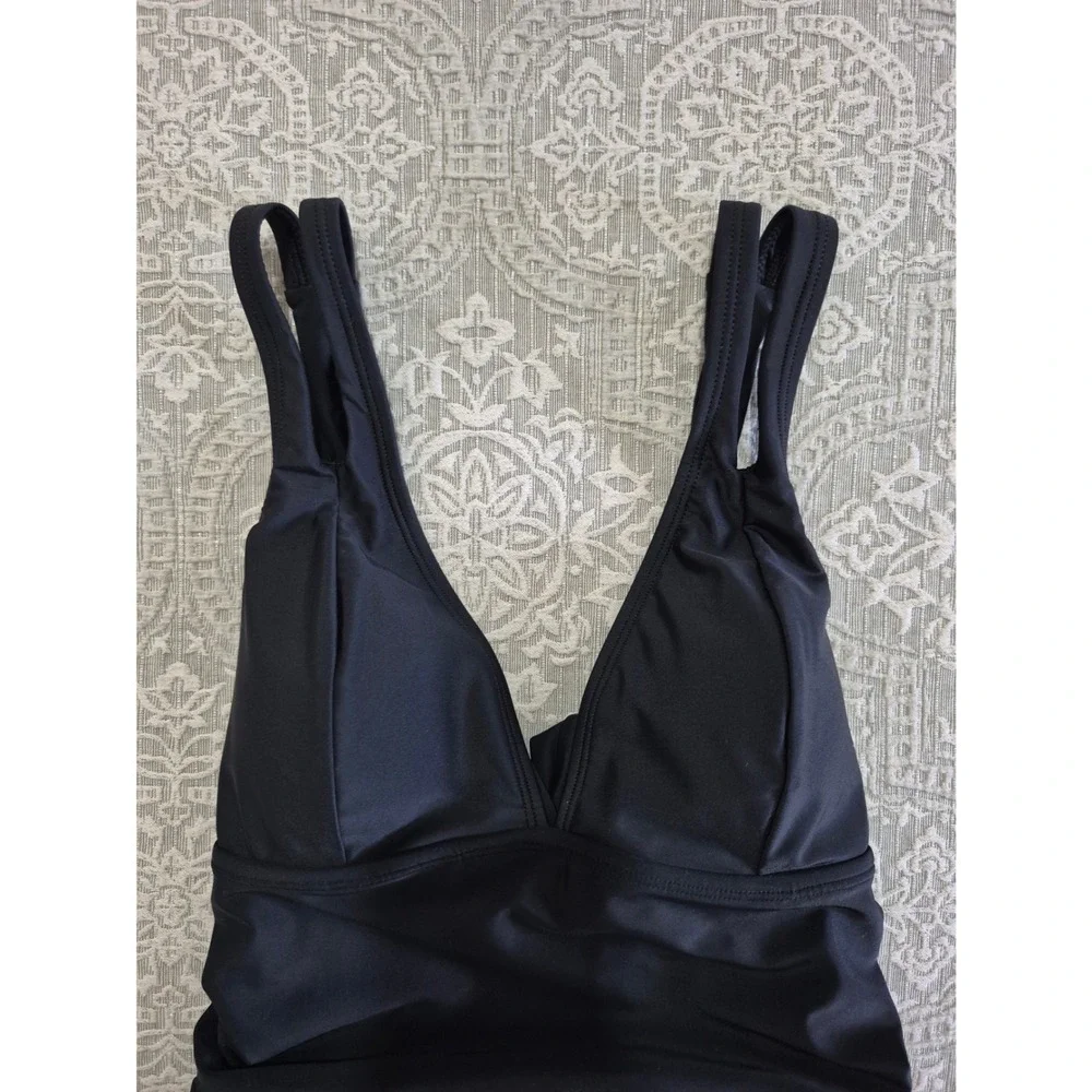 Cupshe Black Ruched One Piece Swimsuit V-Neck Tie Back Size L DAA12E3F005AA - Picture 3 of 10